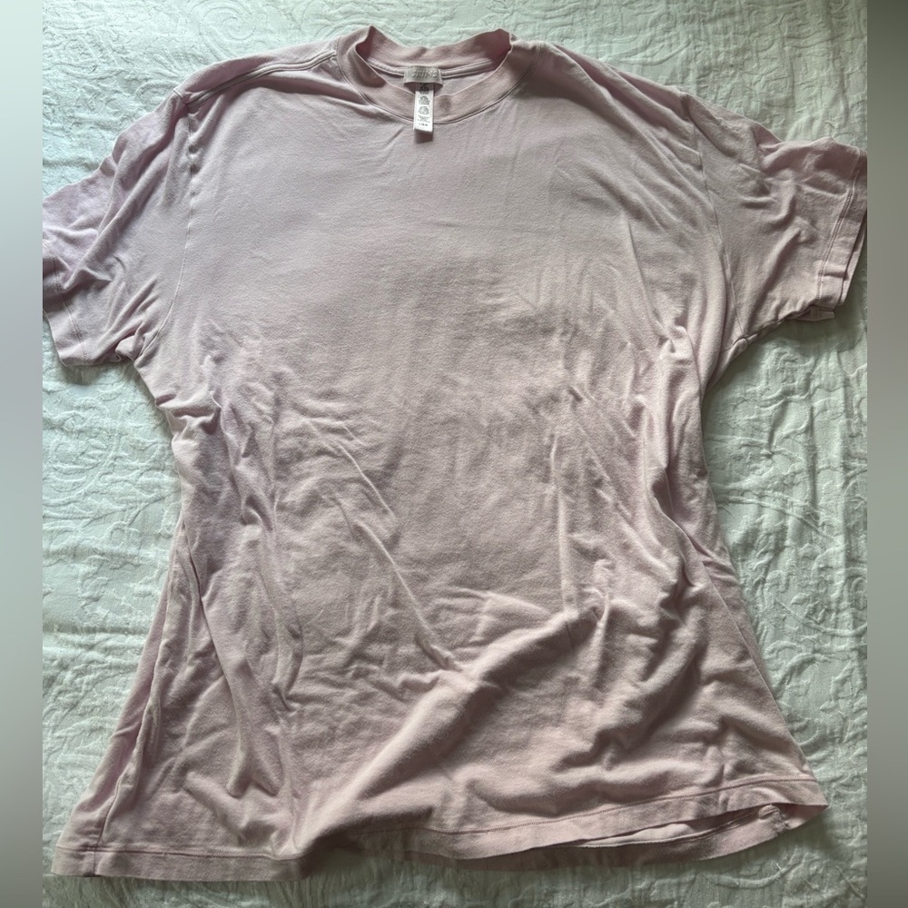 Pink skims boyfriend tee